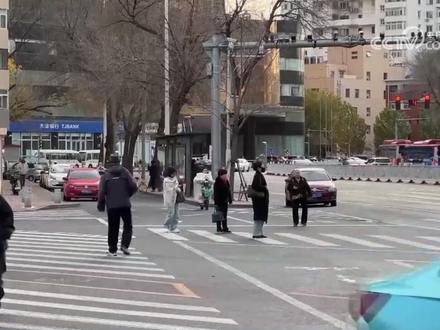 今年下半年首场寒潮来袭 今天起冰冻线南压至江苏安徽等地