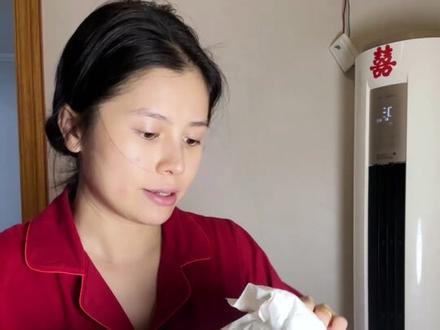 大衣拆箱👚 最近都有点抑郁,但是穿上新衣服心情好了很多,谢谢眯眯哥给我买的衣服,我这种一米五小个子终于买到点合适的衣服了#拆箱分享 #小个子大衣测评 #小个子穿搭显瘦显高