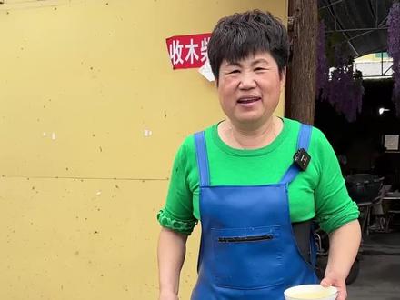 邳县土菜,盐豆炒鸡蛋教程,简单又好吃
#徐州地锅鸡