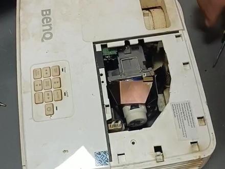 投影机灯泡指示灯亮红灯是什么问题,投影仪灯泡更换效果#投影机灯泡#明基投影仪灯泡#投影机灯泡更换#投影仪灯泡批发@鸽影投影仪配件 @鸽影投影仪 @鸽影投影机维修中心
