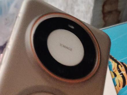 #鸿蒙6 系统分享两个功能设置:1.系统在通知栏里面设置隐藏通知消息设置方法,2.微信设置里面设置仅收到一条消息设置,大家去设置一下去,分享小技巧#玩机技巧 #数码科技 #华为手机 #鸿蒙