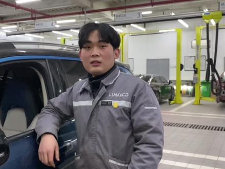 领克灯光的使用方法,记不住的哥哥们快来看#dou是好车 #领克 @领克汽车 @河南合众汇成领克中心