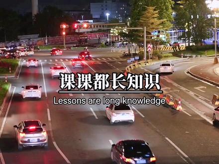 一路走来,没有敌人,全是老师,上了一课又一课,课课不一样,课课都涨知识,课课都铭记于心,时间识人,落难知心,不经一事,不懂一人。#情感 #文案