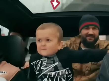 你唯一能打败的UFC选手—哈比布”哈斯布拉(哈哥),听听他治愈…#ufc