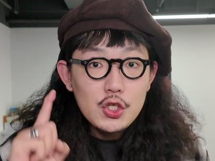 保姆级教程|30s让视频变清晰的完整参数,一步不落! 核心步骤:
① 复制视频→「滤色」混合(强度65)
② 调节:对比度+10 / 饱和度+10 / 锐化+30 / 清晰度+15
③ 滤镜:「画质增强」
④ 导出:1080P|60帧|较高码率|开智能HDR
按这个流程走,视频质感会有肉眼可见的提升~
#短视频运营 #短视频教程 #短视频剪辑 #视频剪辑 #跨年一起投dou+