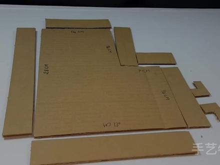 手工制作 将纸箱DIY制作成纸板房子模型 #手工diy #手工制作 #手工 #纸模 #纸盒改造 #手工教程