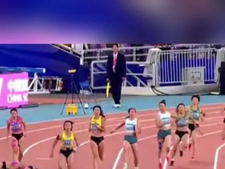 全运会田径4×100混合接力,江苏队单独重跑
#全运会 #田径