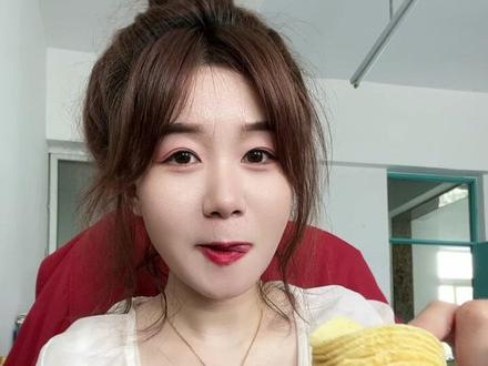 我发现我一下可以吃十片薯片🤨#记录校园生活 #班主任 #校园vlog #高中 #师生日常