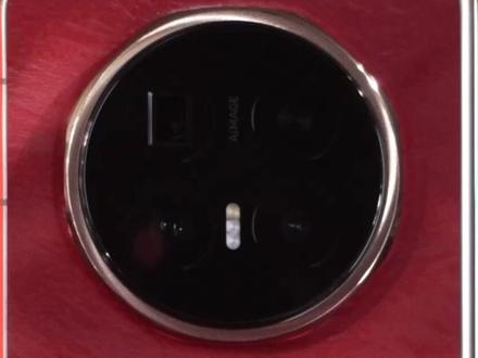 #荣耀MagicV6 首发测评,续航屏幕折叠大满贯#如何评价荣耀MagicV6 #折叠屏手机 #MagicOS10