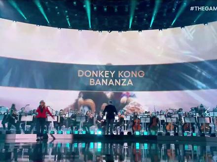 5分钟速通2025年TGA!大量新游戏情报公布! TGA 2025完整获奖名单:
年度游戏:《光与影:33号远征队》
最佳游戏指导:《光与影:33号远征队》
最佳叙事游戏:《光与影:33号远征队》
最佳RPG:《光与影:33号远征队》
最佳配乐/音乐:《光与影:33号远征队》
最佳艺术指导:《光与影:33号远征队》
最佳新晋独立游戏:《光与影:33号远征队》
最佳独立游戏:《光与影:33 号远征队》
最佳表演:Jennifer English(光与影:33号远征队)
最佳动作/冒险游戏:《空洞骑士:丝之歌》
最佳模拟/策略游戏:《最终幻想战略版 伊瓦利斯编年史》
玩家之声:《鸣潮》
最佳社群支持:《博德之门3》
最佳体育/竞速游戏:《马力欧卡丁车世界》
最佳VR/AR游戏:《午夜漫步》
最佳多人游戏:《Arc Raiders》
最受期待游戏:《给他爱6》
最佳持续运营游戏:《无人深空》
最佳音效设计:《战地6》
最佳格斗游戏:《饿狼传说:群狼之城》
年度内容创作者:MoistCr1TiKaL
最佳家庭游戏:《咚奇刚 蕉力全开》
最佳动作游戏:《黑帝斯2》
最佳电竞游戏:《CS2》
最佳电竞选手:CHOVY(英雄联盟)
最佳电竞队伍:Team Vitality (cs2)
最佳无障碍创新:《毁灭战士:黑暗时代》
最佳游戏改编作品:《最后生还者 第二季》
最佳移动游戏:《赛马娘》
#TGA2025 #switch #switch2 #游戏鉴赏家 #任天堂