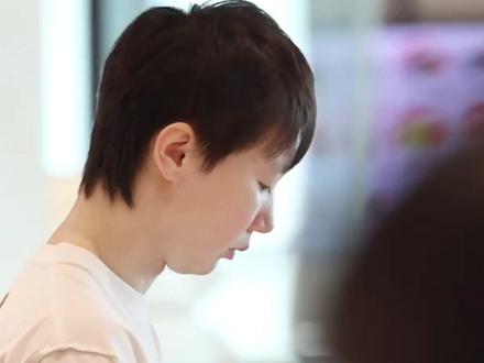 漂亮姐姐从请吃饭开始从请吃饭结束🥰#王曼昱