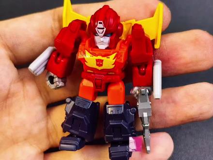 纪念币妙用?火力全开补天士登场!
#布鲁可积木人#布鲁可积木人自改#布鲁可积木人改造#布鲁可变形金刚#布鲁可变形金刚星辰版