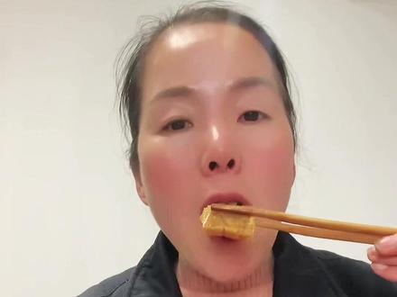 萧县老家特色美食:用皇藏峪纯红薯粉丝、红薯淀粉烧的千子汤,味道个吧滴👍关注我,大量提供纯红薯粉丝,淀粉#地方特色美食 #抖音美食推荐官 #民间传统美食