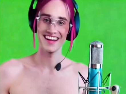 #AI丹尼尔又笑场了