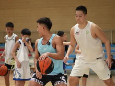 #篮球 小打大实战好招#吕晓明篮球训练营
