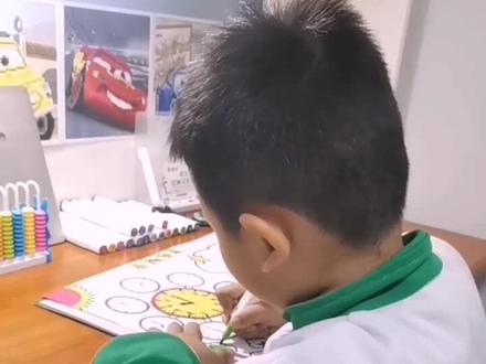 #认识钟表 手抄报完成了😊