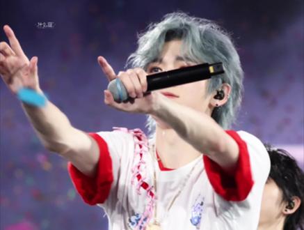 宋亚轩 偶像万万岁直拍#宋亚轩#宋亚轩直拍#偶像万万岁