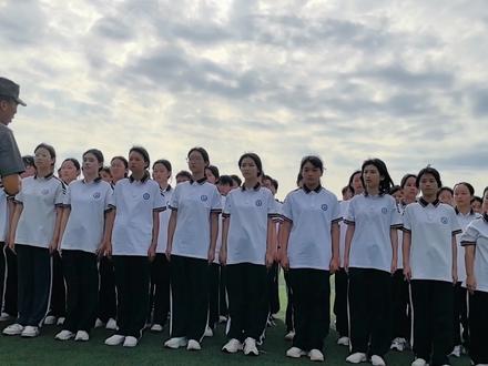 郧西一中高一新生军训掠影。#校园生活 #加油少年