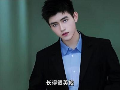 风雨半生的“负心汉”许亚军,恐怕也没想到何晴的儿子,如今竟然这么为他争光!(上集)#故事 #真实故事 #社会百态#何晴 #许亚军