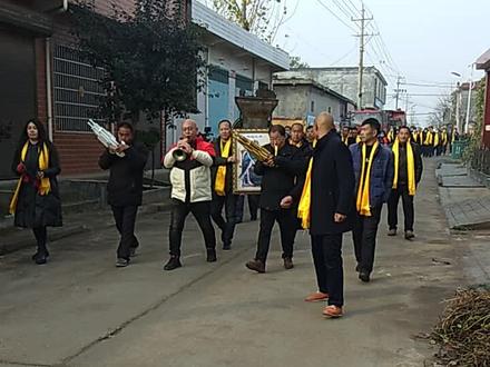 禹州市苌庄镇桑庄村,桑是家族立碑