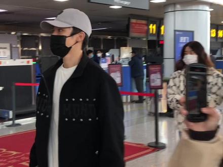#侯明昊 好久不见
2023.3.7义乌✈️北京#机场