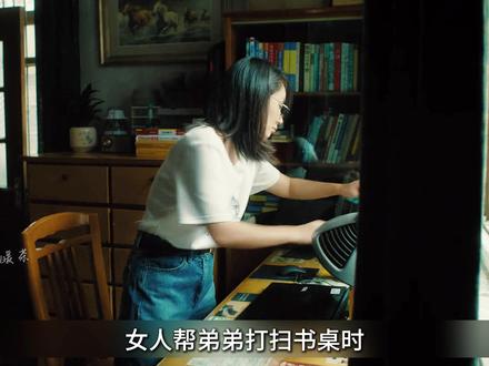 Q 一颗普通的瑞士“糖”,竟能卖到50块!#除恶 #电视剧解说 #任素汐 #了不起的精讲团