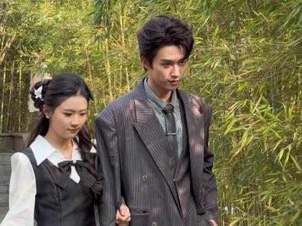 相遇才是意外~~~#刘宇航 #翟一莹 #短剧 #甜文 #般配