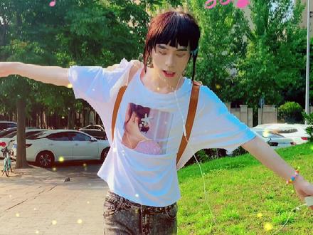 步伐一致真的很有缘好吗!#全民抖包袱 #那些年的我们 #学生时代
