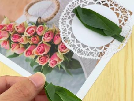 儿时的竹叶小船,你还记得怎么折吗?#创意手工 #一起做手工 #废物利用变废为宝