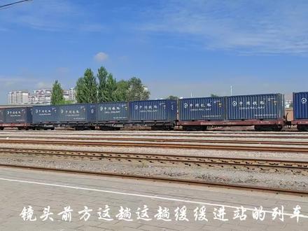 发个库存!体验红会铁路上即将升空的真绿皮火车!#铁路 #25b客车 #小慢车 #绿皮火车