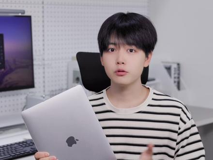 MacBook 用回本!Mac 私藏的8个小而美好用的软件 如果你入手了一台 Mac 电脑,那这 8个装机必备的小而美软件,你一点要知道,让你的电脑变得好看又好用,记得码住。
1️⃣ 翻页时钟
2️⃣ WidgetWall
3️⃣ Only Switch
4️⃣ MonitorControl
5️⃣ Dropover
6️⃣ Magnet
7️⃣ Downie
8️⃣ WebTorrent
以上就是我自己在使用Mac电脑这么久之后,还在使用的一些小而美软件,有免费也有付费的,大家按需下载,我是罗晴,你的点赞和关注就是我更新的最大动力,我们下期视频再见啦。
#MacBook #macbookpro #macmini #iMac #开学我又有招了