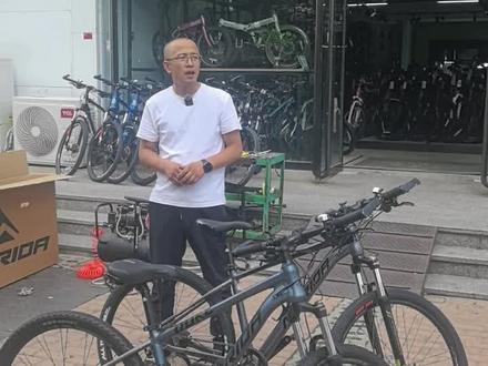 二手美利达公爵300 公爵600 精品二手车 美利达公爵300 公爵600成色9成新 性价比很划算#山地车选择 #亲民自行车推荐 #为什么买自行车要去实体店 #同城热门自行车推荐