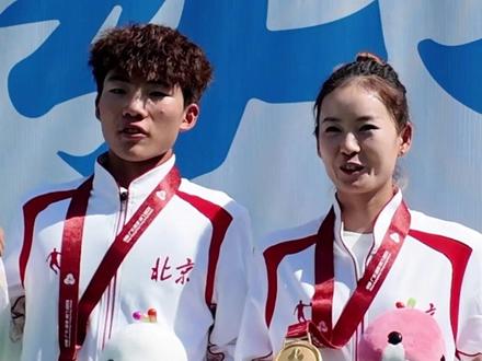 十五运会马拉松竞走混合接力冠军组合盛赞珠海 “滨海赛道非常美丽,温度非常适宜。以后我也会带亲朋好友来#珠海 旅游!”11月17日,十五运会马拉松竞走混合接力冠军组合#石升吉 、#杨家玉 盛赞珠海。#广东dou知道 (编辑:耳总)