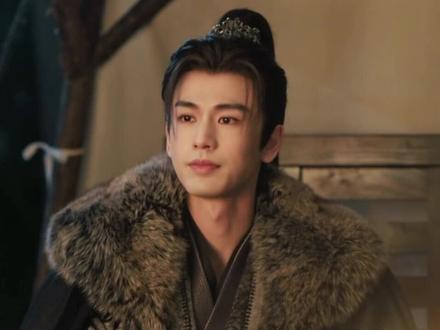 长玉坠崖侯爷要碎了#逐玉 #张凌赫 #田曦薇 #谢征