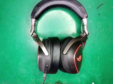 华硕棱镜耳机声音会接触不良,断断续续。耳机维修。 #头戴式耳机 #耳机 #华硕棱镜