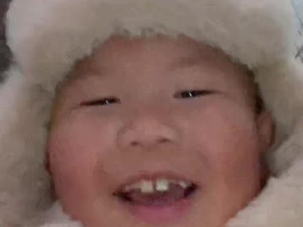 周三拍的回家vlog哈哈哈 有个比自己小十几岁的弟弟是怎样的体验#邋遢东西 @DOU+小助手