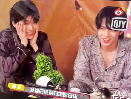 求双人外务😭#文轩 #碗盆 #外务 #宋亚轩刘耀文 #fyp