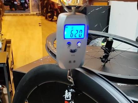 美利达瑞克多5000升级静藤c40碳轮组,减重+巡航路感#公路车 #双轮驱动bike #骑帅不骑快 #美利达瑞克多 #静藤轮组