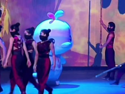 解锁新情绪,#大湾鸡 的舞台剧惊喜太多了,网友:又有新的表情包可以用了
#家和旺岗马上有福 #广州红幸福城