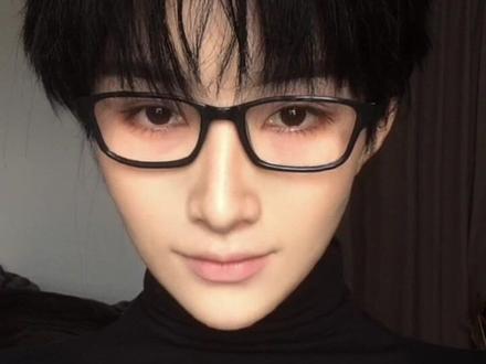 依旧忧郁自卑年下男 第二遍🥹#安陵容#仿妆#男嬛传