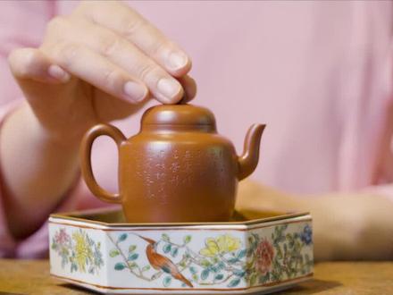 以茶为媒介,你是怎么与人相处的?#茶 #沟通 #茶人茶事 @抖音小助手