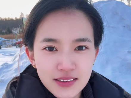 回村vlog -烀猪头和猪蹄 快过年了,家家户户都是在忙活这些事,你们过年都准备什么啦#东北农村生活vlog #农村生活 #年夜饭菜单提前曝光了 #东北 #东北甜妹