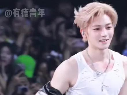 侯明昊不愧是被SM挑中的练习生,南京演唱会全开麦的实力太牛了!唱功不输专业歌手#侯明昊#侯明昊南京演唱会#侯明昊唱功#全开麦