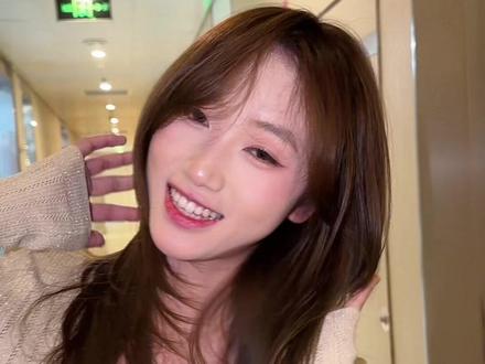 中长发修剪 剪裁教程分享#发型教程 #长发女孩