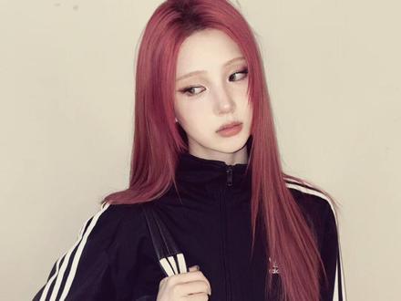红发是神…🩸 #朴睿恩 #unchild #yeeun#fyp#热门