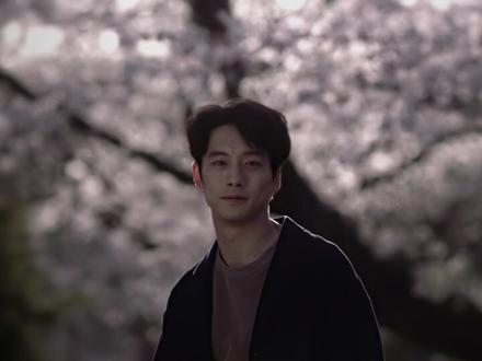 爱总是身不由己
#余命十年 #小松菜奈 #坂口健太郎