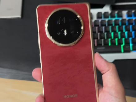 #荣耀magicv6 准备入手或者拿到手的用户需要注意的事项,一定要给前屏贴了膜再来使用。