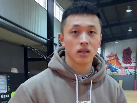 兄弟们 看完这条视频让你暴涨10厘米弹跳 记得自行补水@野球帝 #野球帝Courtman#Chasethemoment