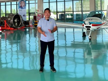 飞机拜拜员到底是什么工作?你了解过机务维修吗?#机务 #飞机 #科普 #航空 #初中毕业生的最佳选择