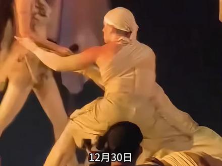 蔡依林踩蛇出场#蔡依林踩蛇出场 #蔡依林 #性感美女 #丰满身材 #完美身材